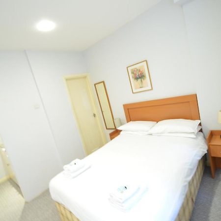 Amber Residence Hotel-Suites London Exterior photo