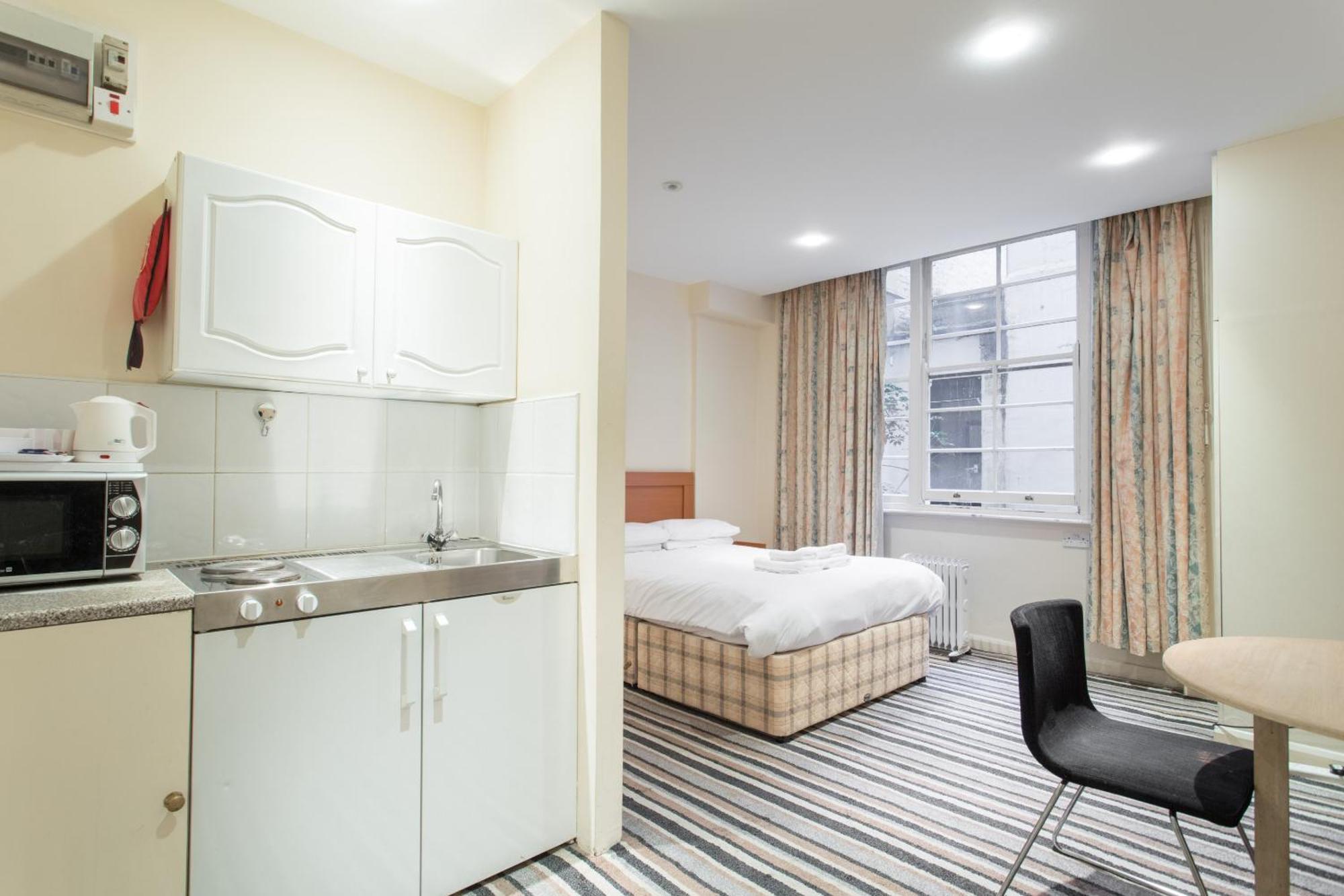 Amber Residence Hotel-Suites London Exterior photo