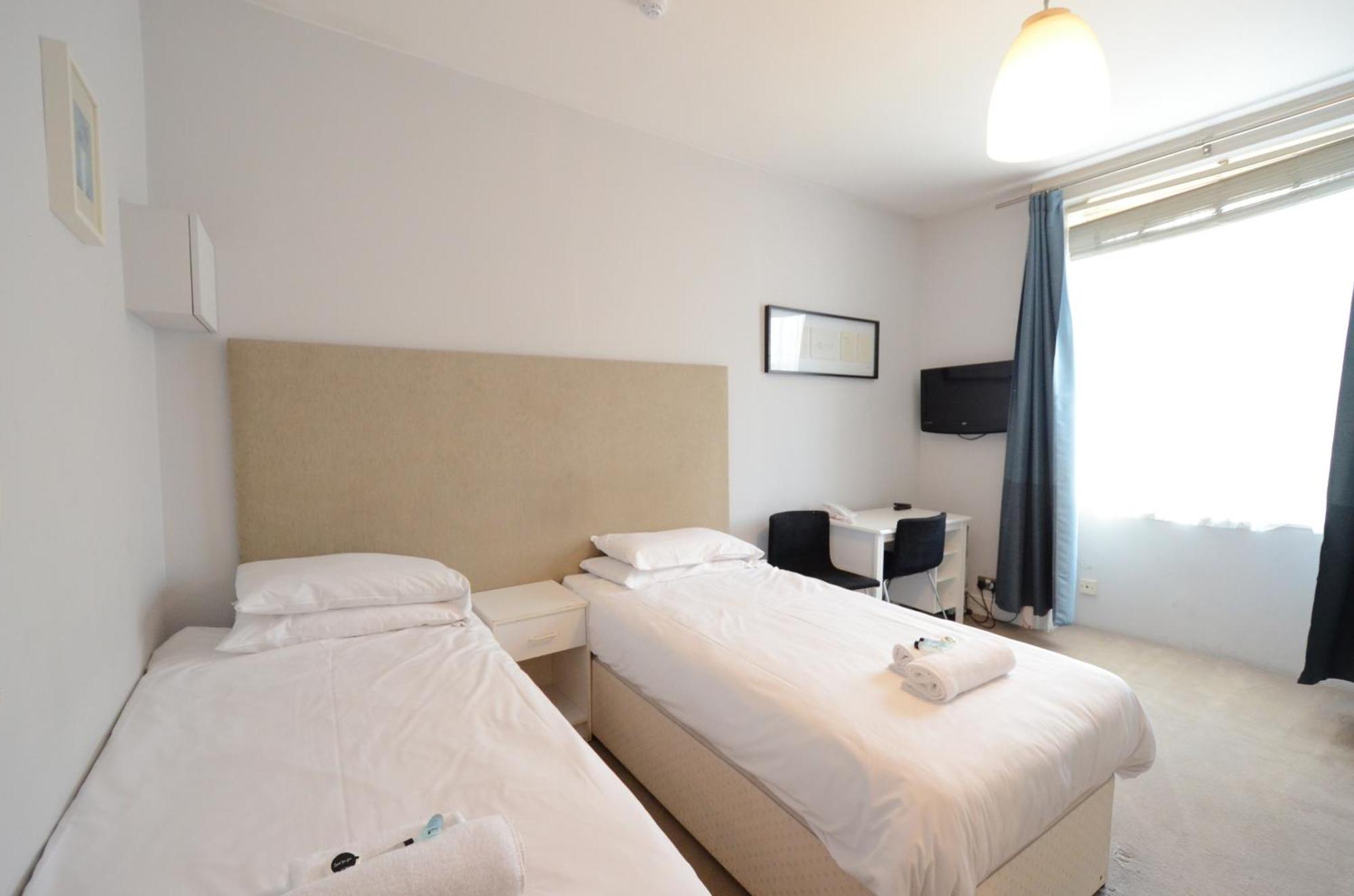 Amber Residence Hotel-Suites London Exterior photo