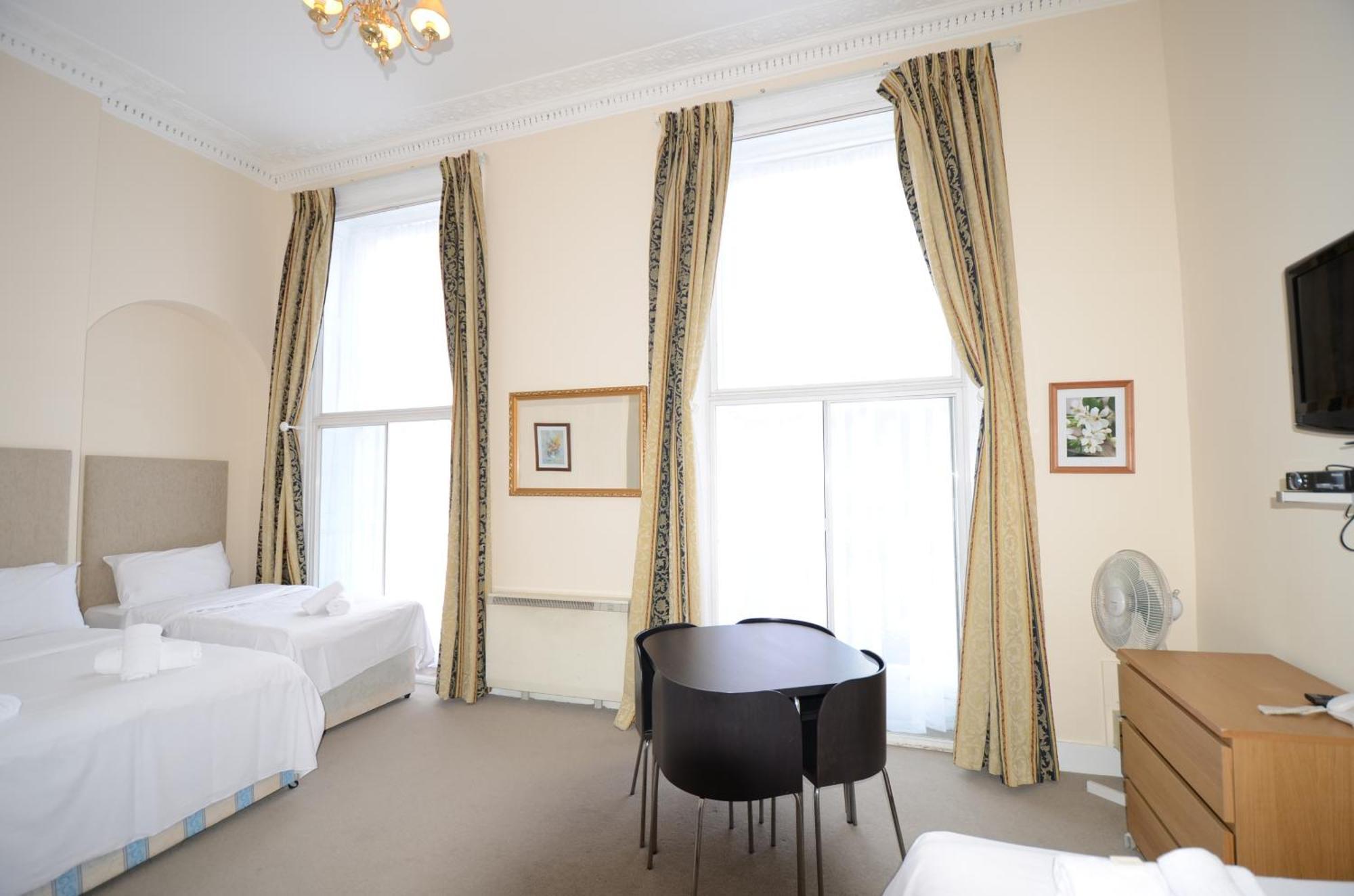 Amber Residence Hotel-Suites London Exterior photo