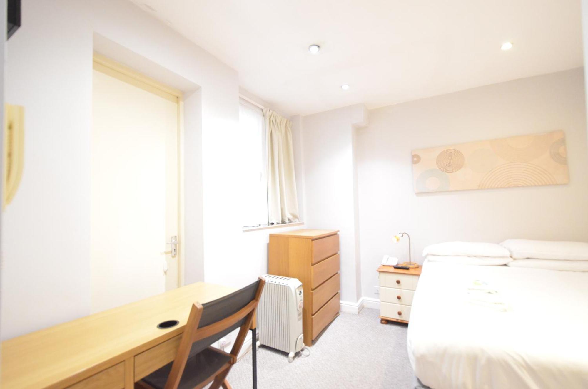 Amber Residence Hotel-Suites London Exterior photo