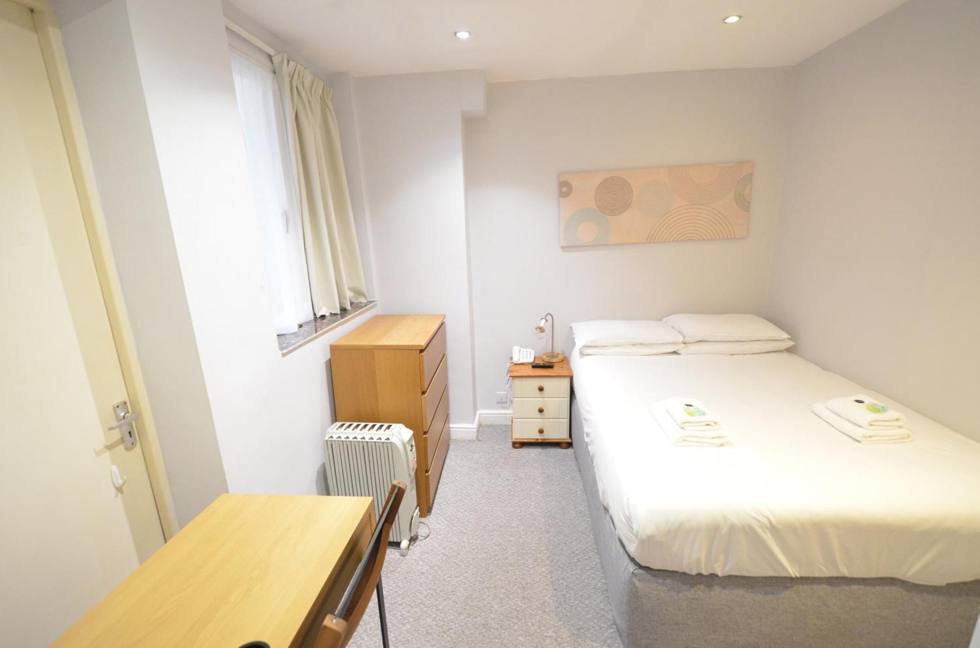 Amber Residence Hotel-Suites London Exterior photo