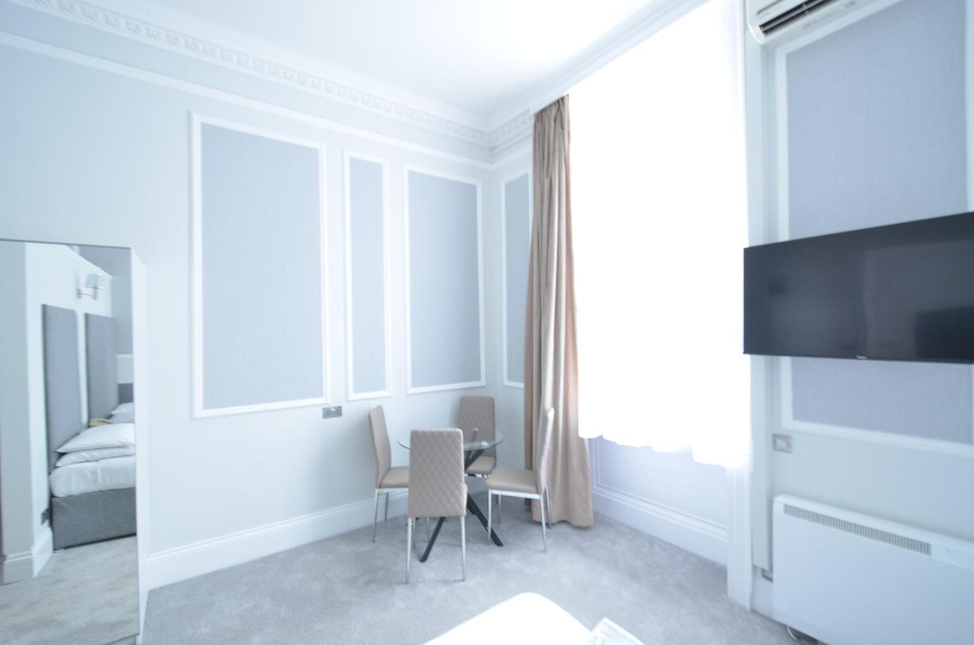 Amber Residence Hotel-Suites London Room photo