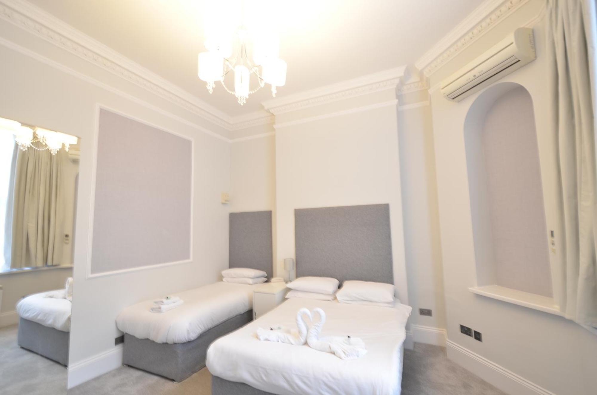 Amber Residence Hotel-Suites London Exterior photo